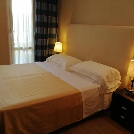 Hotel Hotel Corso Alaxi Hotels 3*