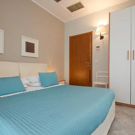 Corso Alaxi מלון 3*