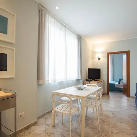 מלון Corso Alaxi אלסיו